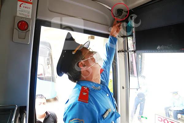 Lap Dat Camera Xe Khach 5