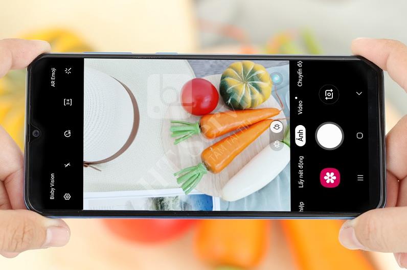 So Sanh Oppo Vs Samsung Cai Nao Tot Hon.2